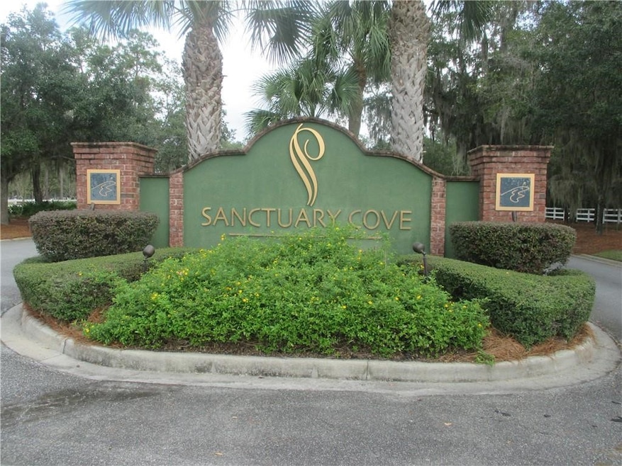 Sanctuary Cove Entry
