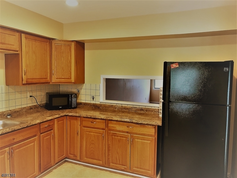 4 Chelsea Way, Bridgewater, NJ 08807 - photo 1