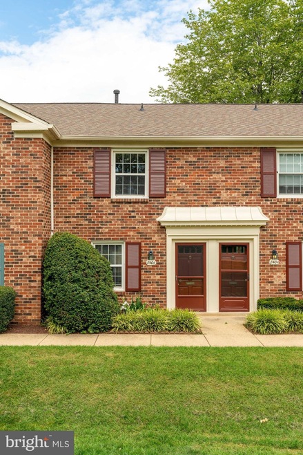 8406 Forrester Blvd unit 572, Springfield, VA 22152 - photo 1