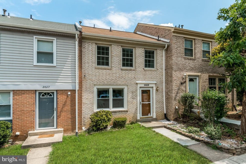 2029 Mayflower Dr, Woodbridge, VA 22192 - photo 1