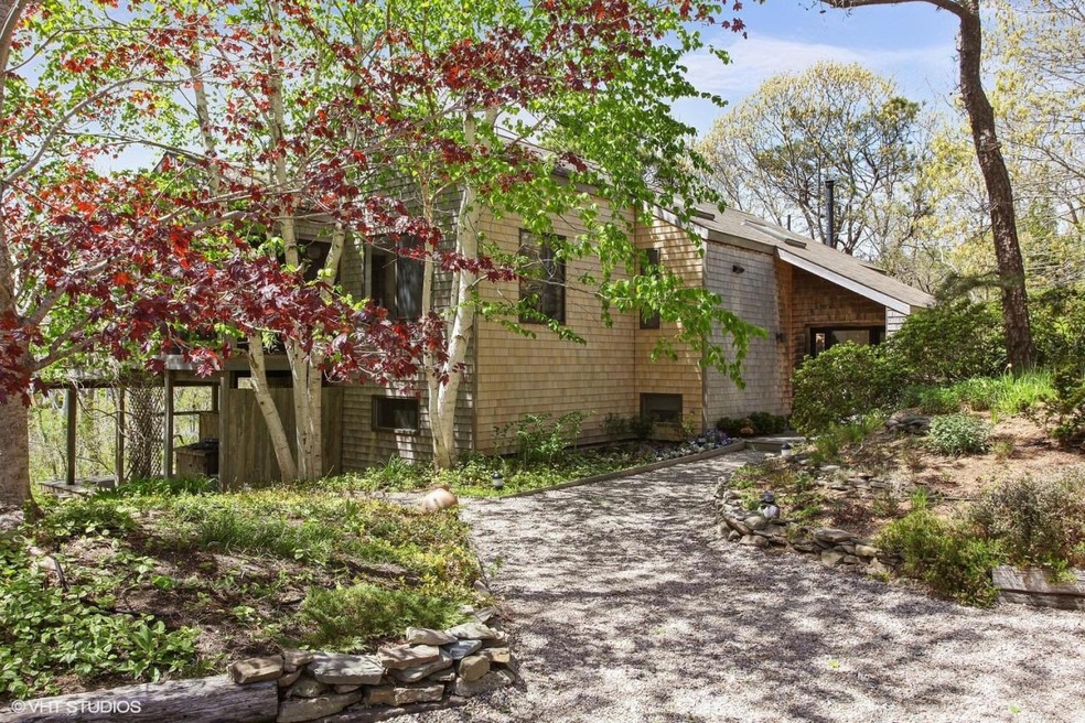 14 Sandpiper Rd, Truro, MA 2666 - photo 1