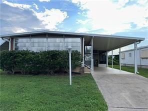 910 Periwinkle Cir, Sebastian, FL 32976 - photo 1