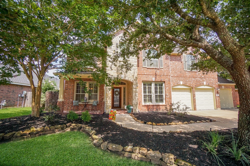 WELCOME Home to 2603 Firecrest Dr located in the highly sought after community of Firethrone!