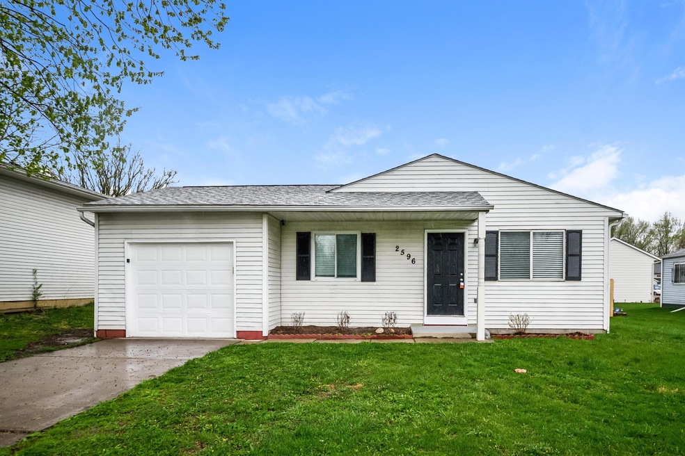 2596 Woodsedge Rd, Columbus, OH 43224 - photo 1