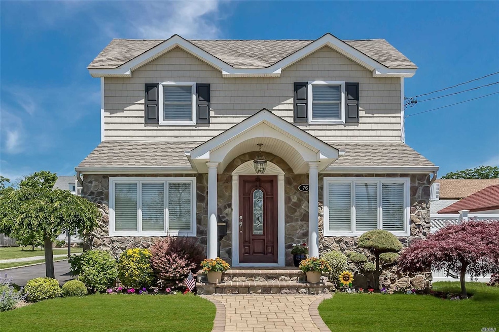 76 Sheridan Ave, Hewlett, NY 11557 - photo 1