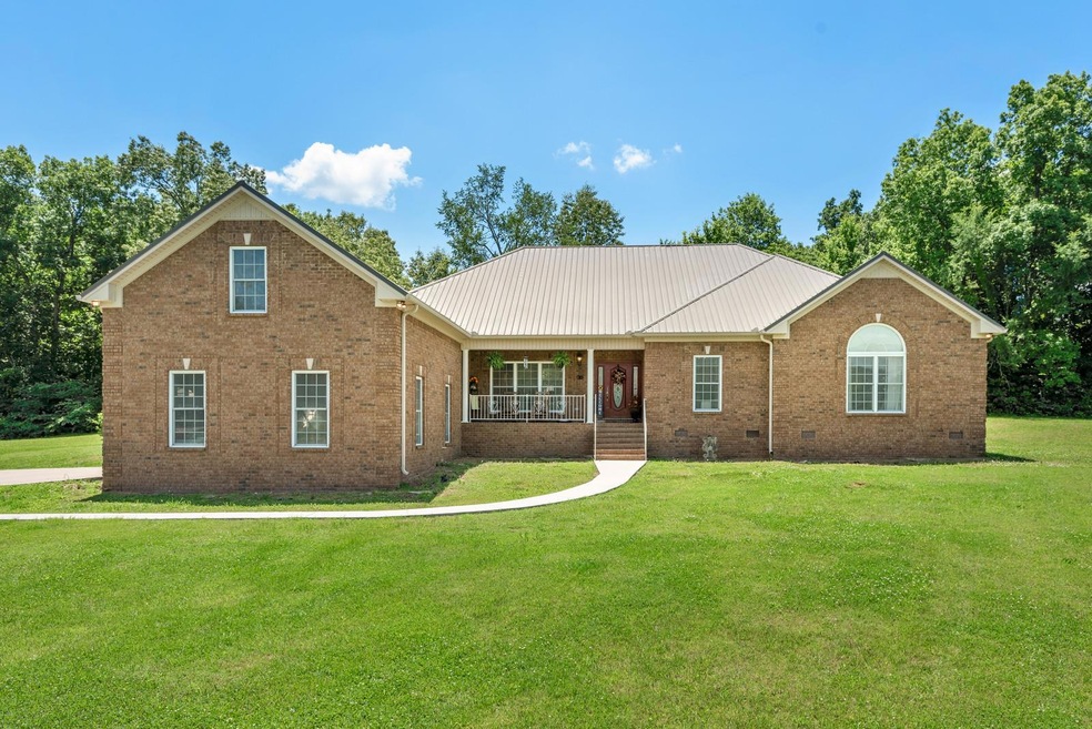 487 Pinkston Rd, Shelbyville, TN 37160 - photo 1