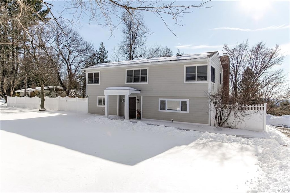 48 Old Farm Rd S, Pleasantville, NY 10570 - photo 1