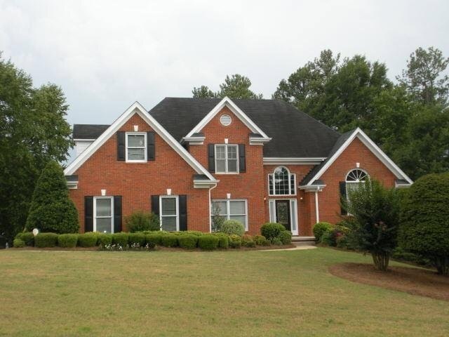 2915 Chesterfield Way SE unit 2, Conyers, GA 30013 - photo 1