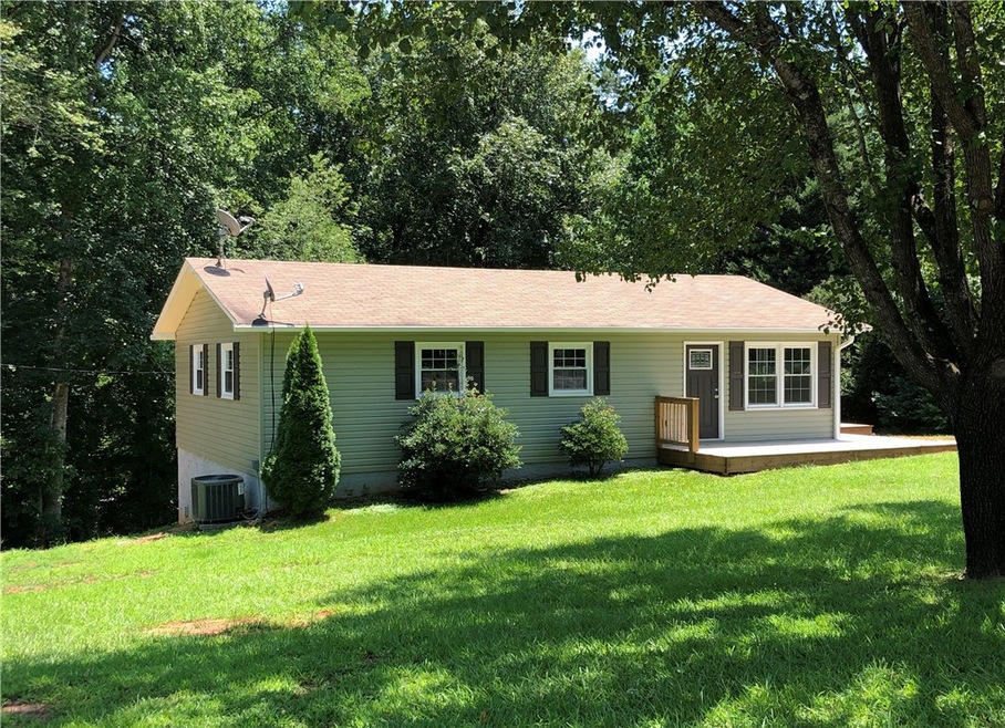 40 Bluebird Ct, Walhalla, SC 29691 - photo 1