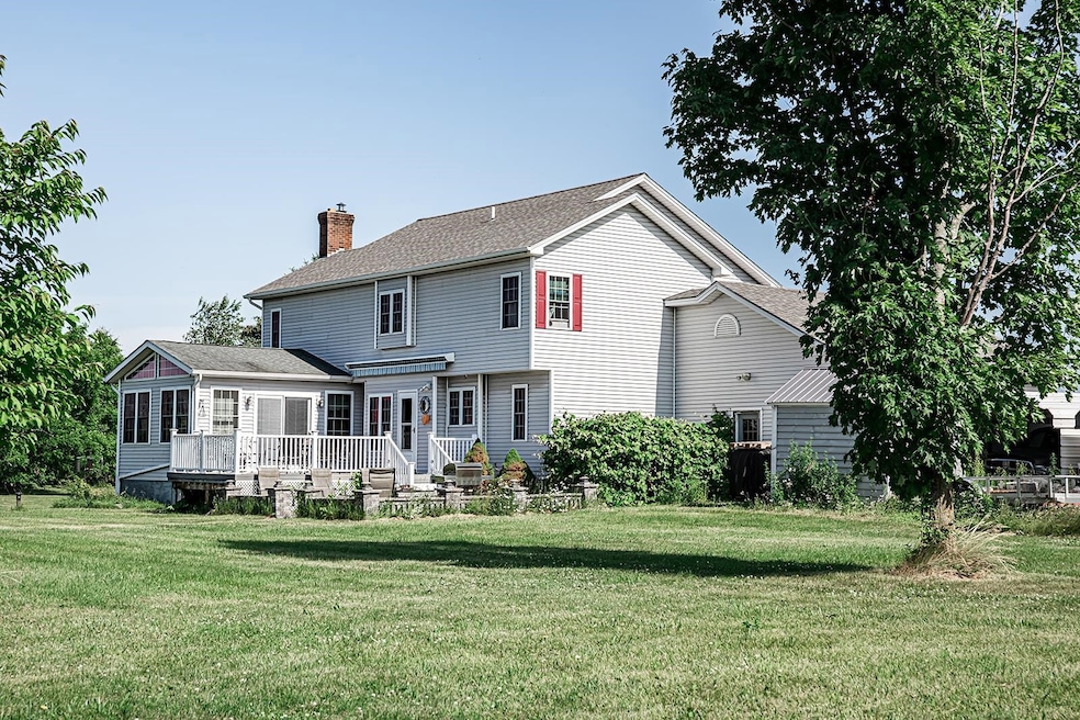 4455 Lower Newton Rd, Swanton, VT 05488 - photo 1