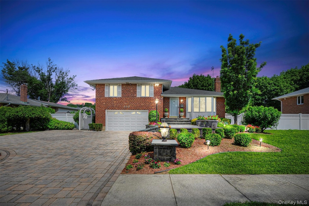 Sold $1,190,000 • Co-Listing Agent