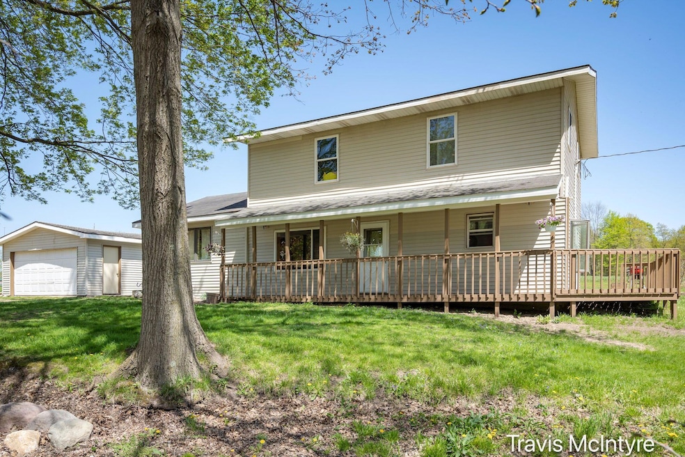 2-web-or-mls-14018 Locust-2