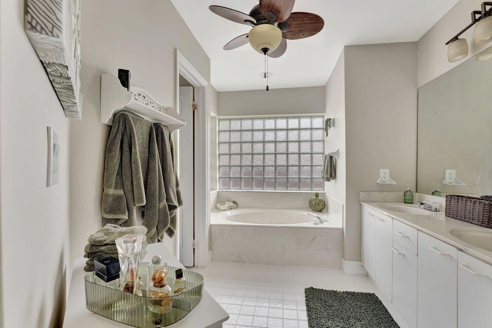 12585 SW 9th Place, Davie, FL 33325 - photo 1