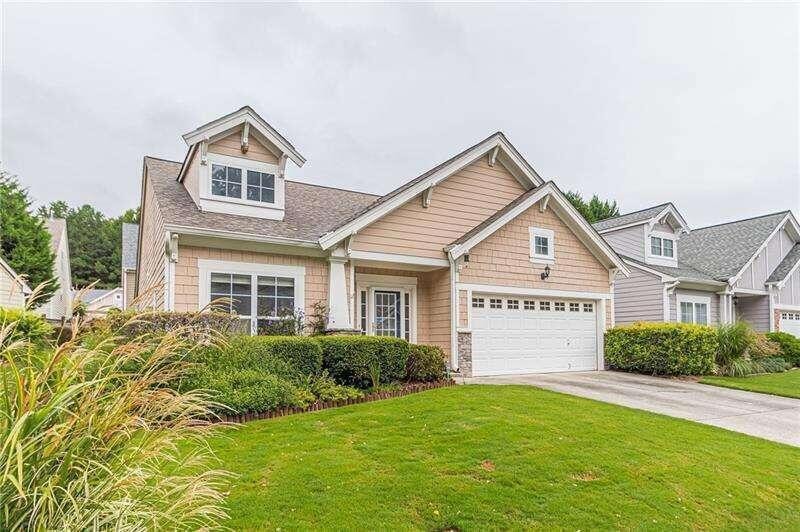 2318 Alnwick Dr, Duluth, GA 30096 - photo 1