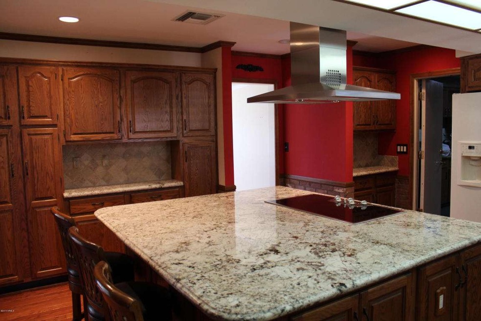 Added new cabinets w/ granite 2008