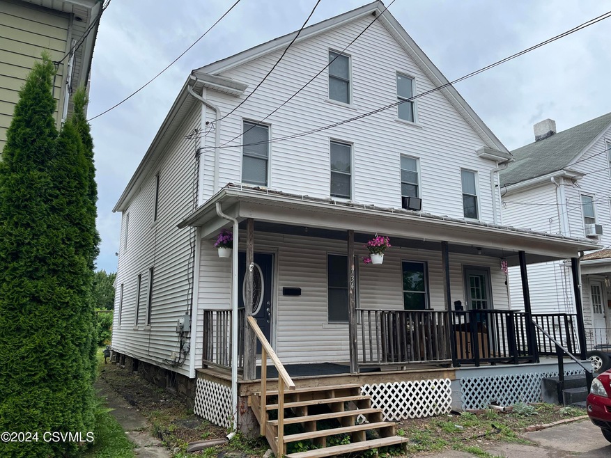734 Center St, Bloomsburg, PA 17815 - photo 1