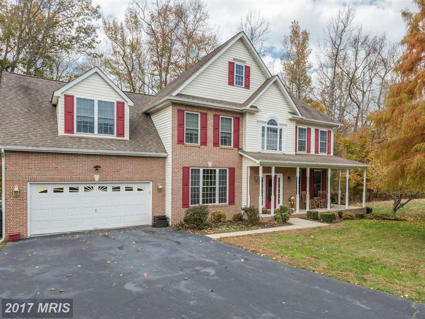 7950 Pebble Creek Ct, Waldorf, MD 20603 - photo 1