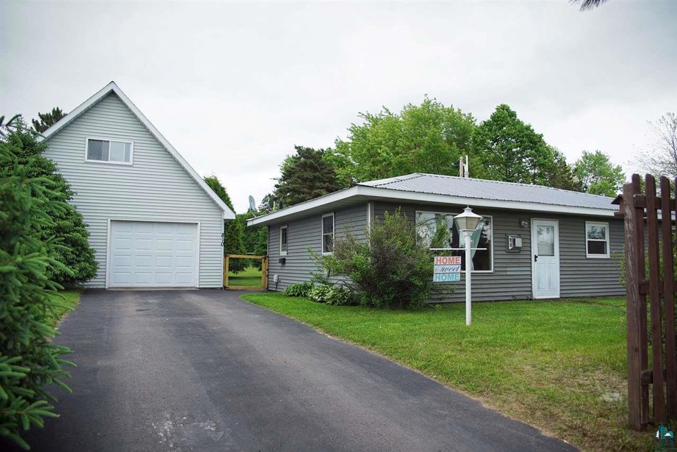 810 7th St, Cloquet, MN 55720 - photo 1