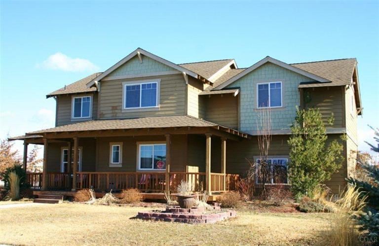 1050 NW 15th St, Redmond, OR 97756 - photo 1