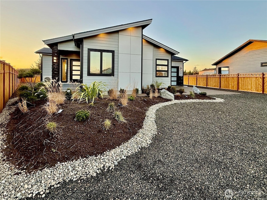 996 Alida Ct SE, Ocean Shores, WA 98569 - photo 1