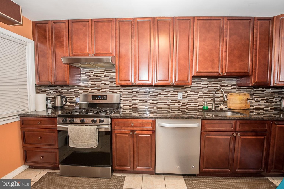 106 Botanic Ct, Upper Darby, PA 19082 - photo 1