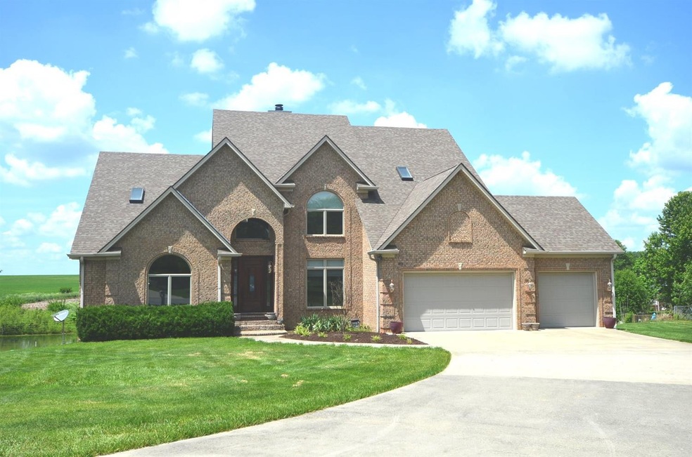 189 Spring Lake Dr, Harrodsburg, KY 40330 - photo 1