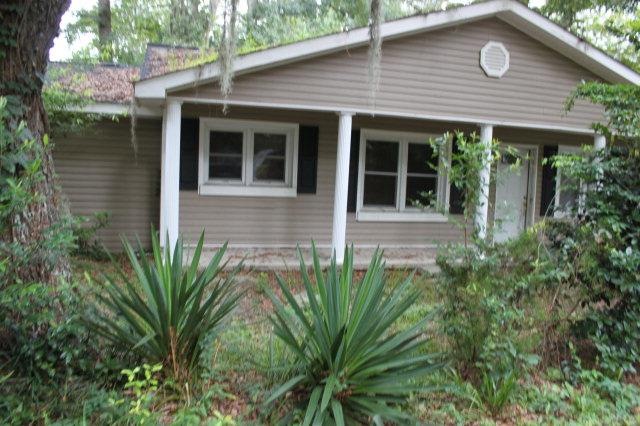 116 Hendricks Ln, Brunswick, GA 31520 - photo 1