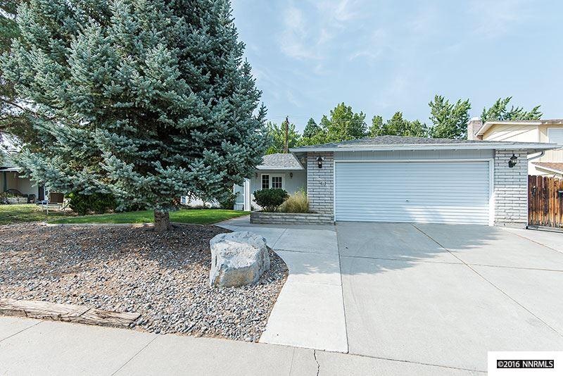 428 Michele Way, Sparks, NV 89431 - photo 1