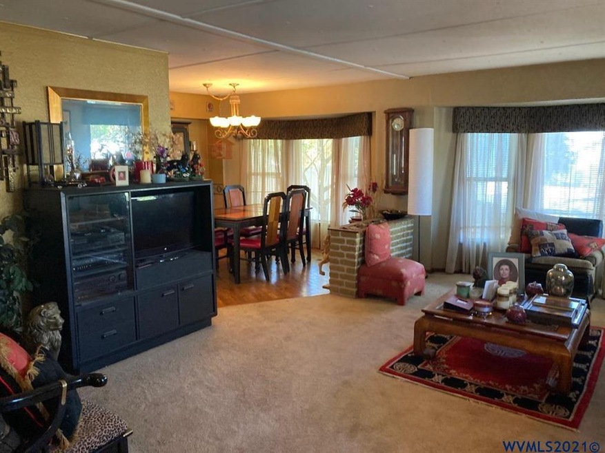 23590 Meadow Dr NE, Aurora, OR 97002 - photo 1