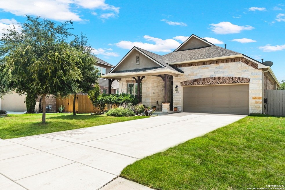 10558 Far Reaches Ln, Helotes, TX 78023 - photo 1