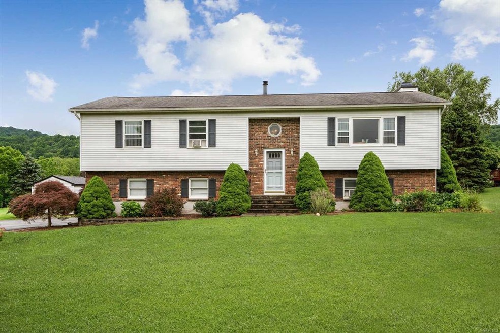 30 Southern Dr, Stormville, NY 12582 - photo 1