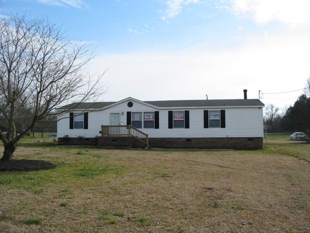 unlisted-address, MacClesfield, NC 27852 - photo 1