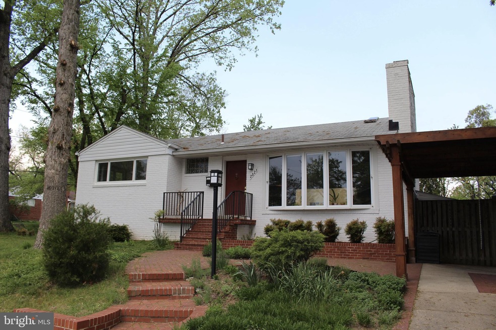 2521 Harmon Rd, Silver Spring, MD 20902 - photo 1