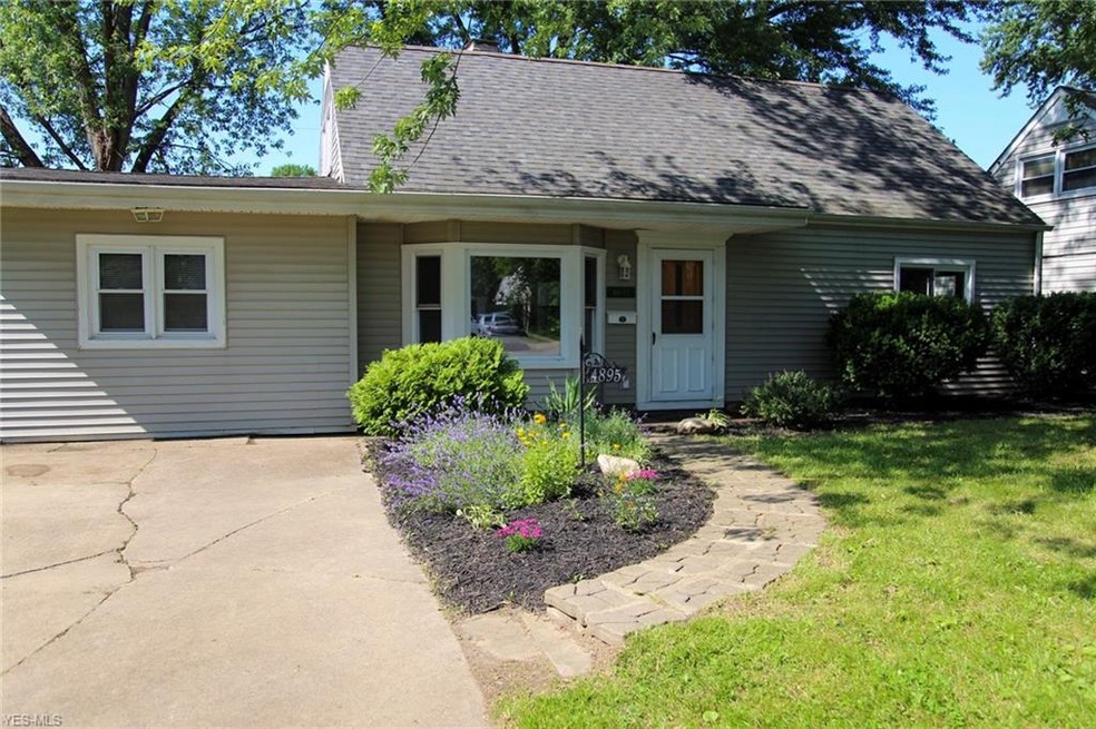 4895 Saddlewood Dr, Sheffield Lake, OH 44054 - photo 1