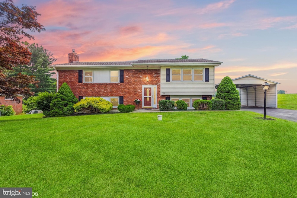 701 Sharps Ct, Fallston, MD 21047 - photo 1