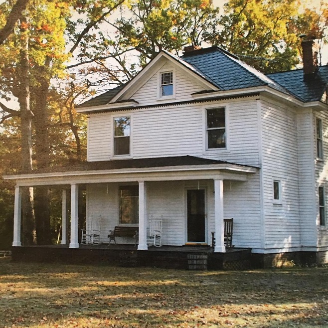 1202 Sneads Store Rd, Kenbridge, VA 23944 - photo 1