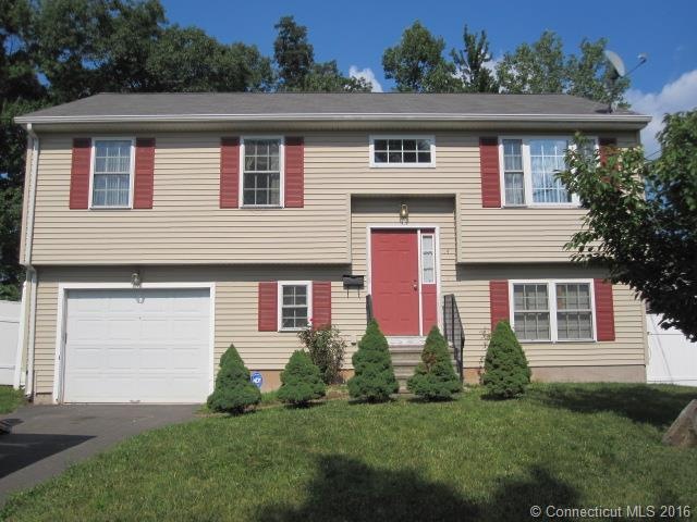 14 Stonegate Rd, New Britain, CT 06053 - photo 1
