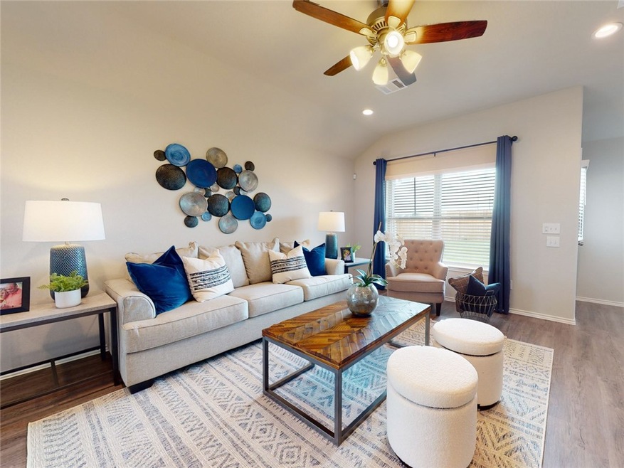 2431 S Ouachita Dr, Fayetteville, AR 72701 - photo 1