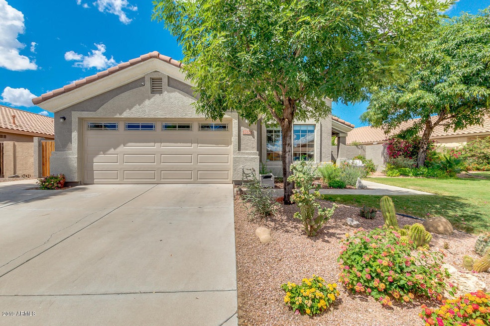 9256 E Monte Ave, Mesa, AZ 85209 - photo 1