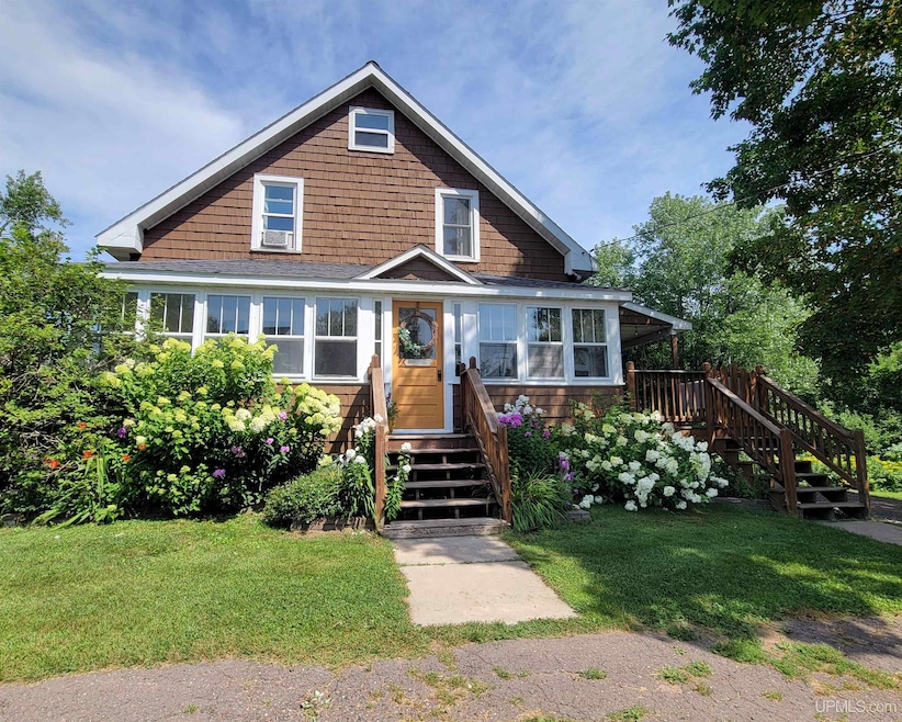Under Contract $395,000