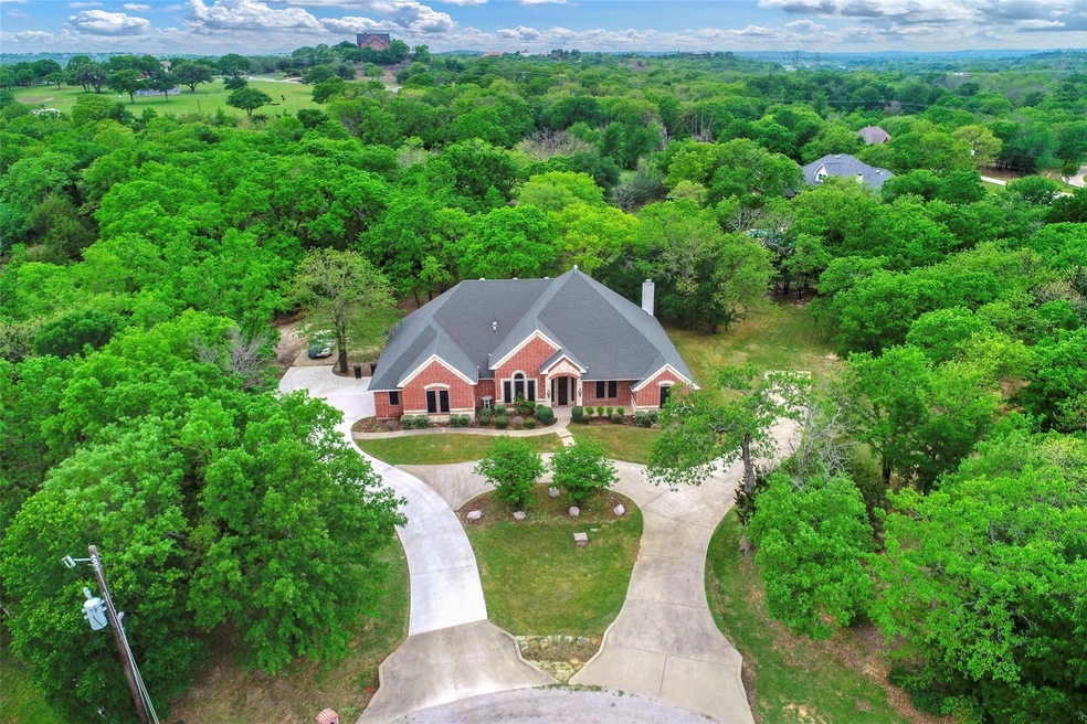 108 Preston Oaks Ct, Azle, TX 76020 - photo 1