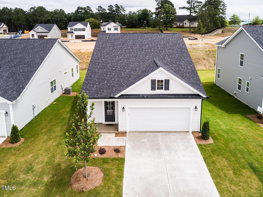 173 Little Creek Dr, Lillington, NC 27546 - photo 1