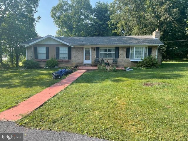 62 Grosbeak Dr, Shepherdstown, WV 25443 - photo 1