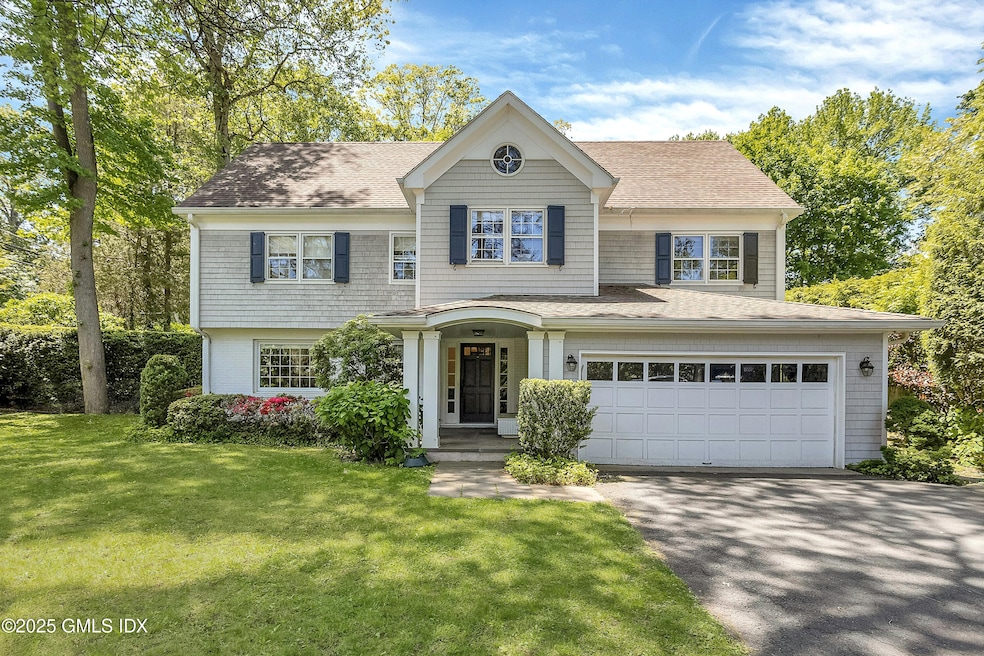 4 Bramble Ln, Riverside, CT 06878 - photo 1