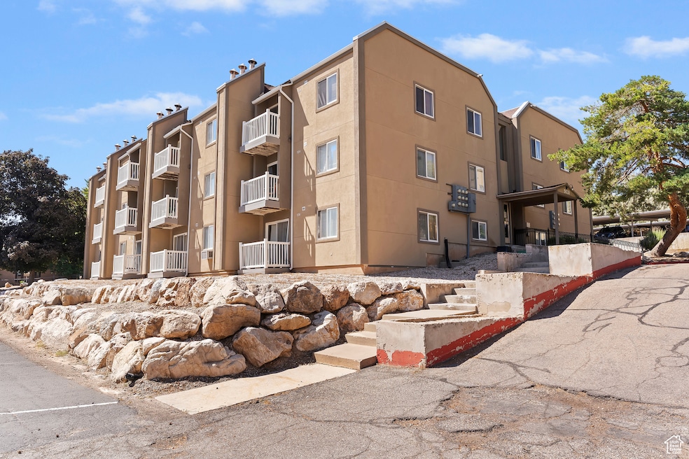 5600 Meadow Ln unit 193, South Ogden, UT 84403 - photo 1