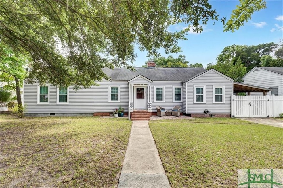 2139 E 42nd St, Savannah, GA 31404 - photo 1