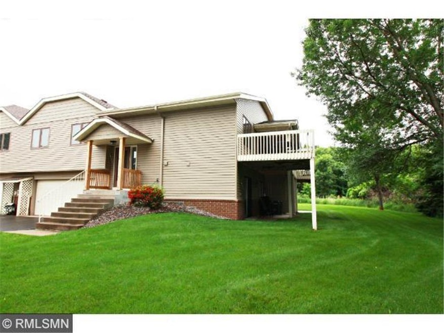 Townhome living with no snow or lawn care - yet en