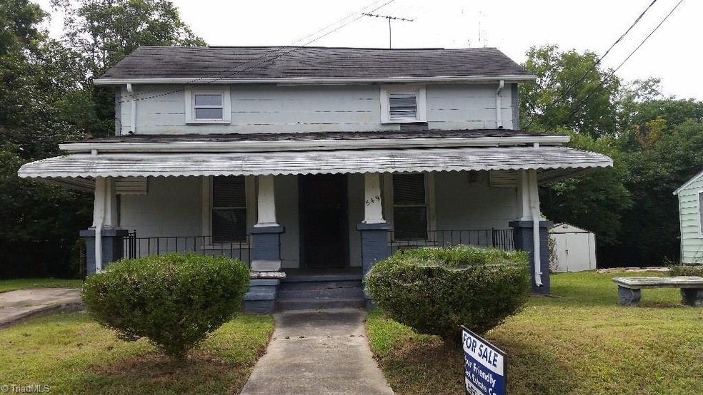 549 NE Market St, Reidsville, NC 27320 - photo 1