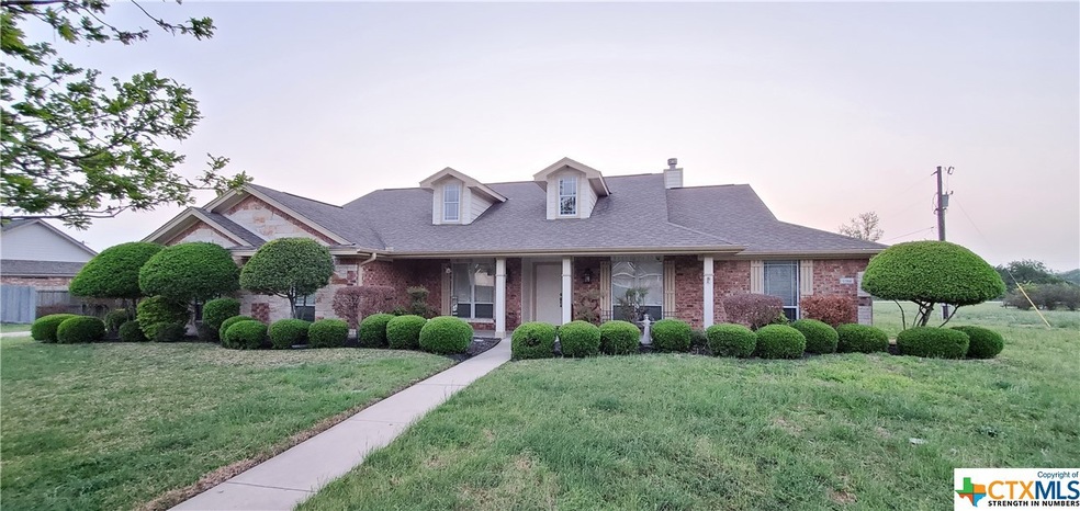 1384 Cedar Oaks Cir, Temple, TX 76502 - photo 1