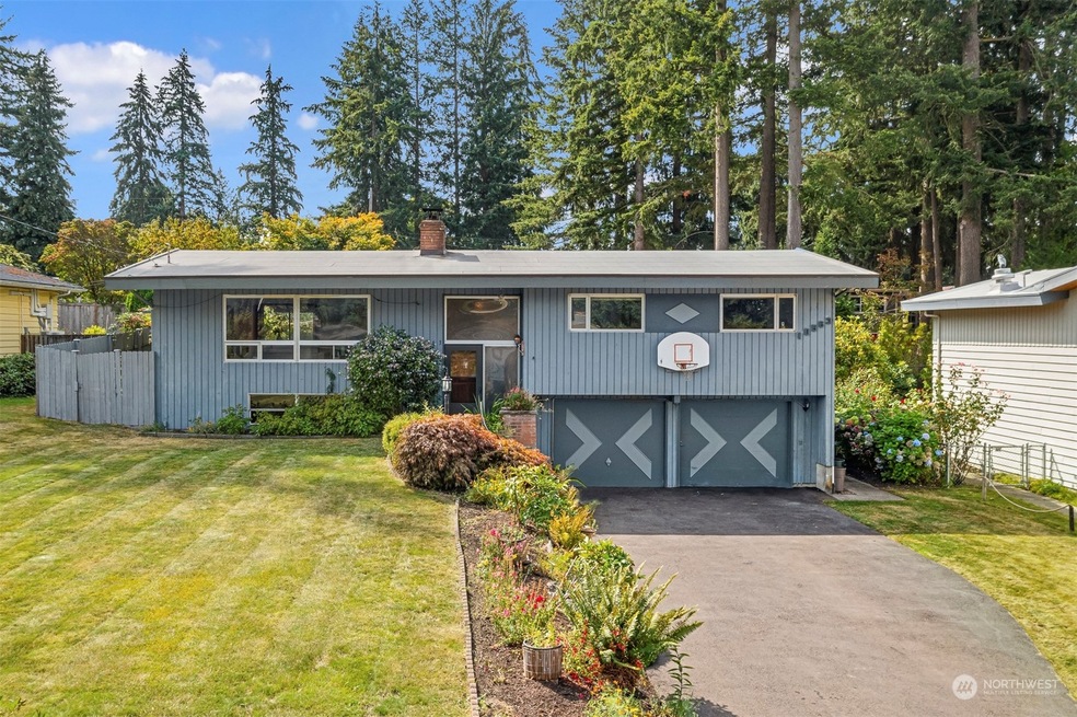 Sold $950,000 • Co-Listing Agent